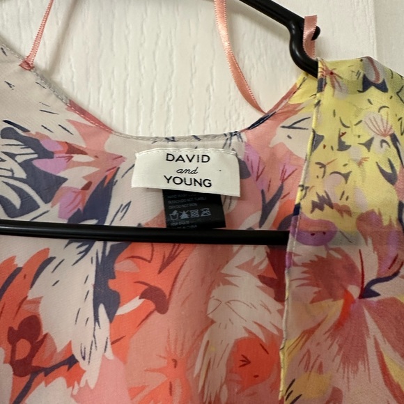 Sheer Floral Open Front Kimono - DAVID and YOUNG - One Size - Picture 2 of 2